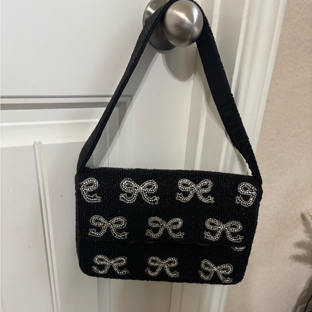 Viral bow beaded bag